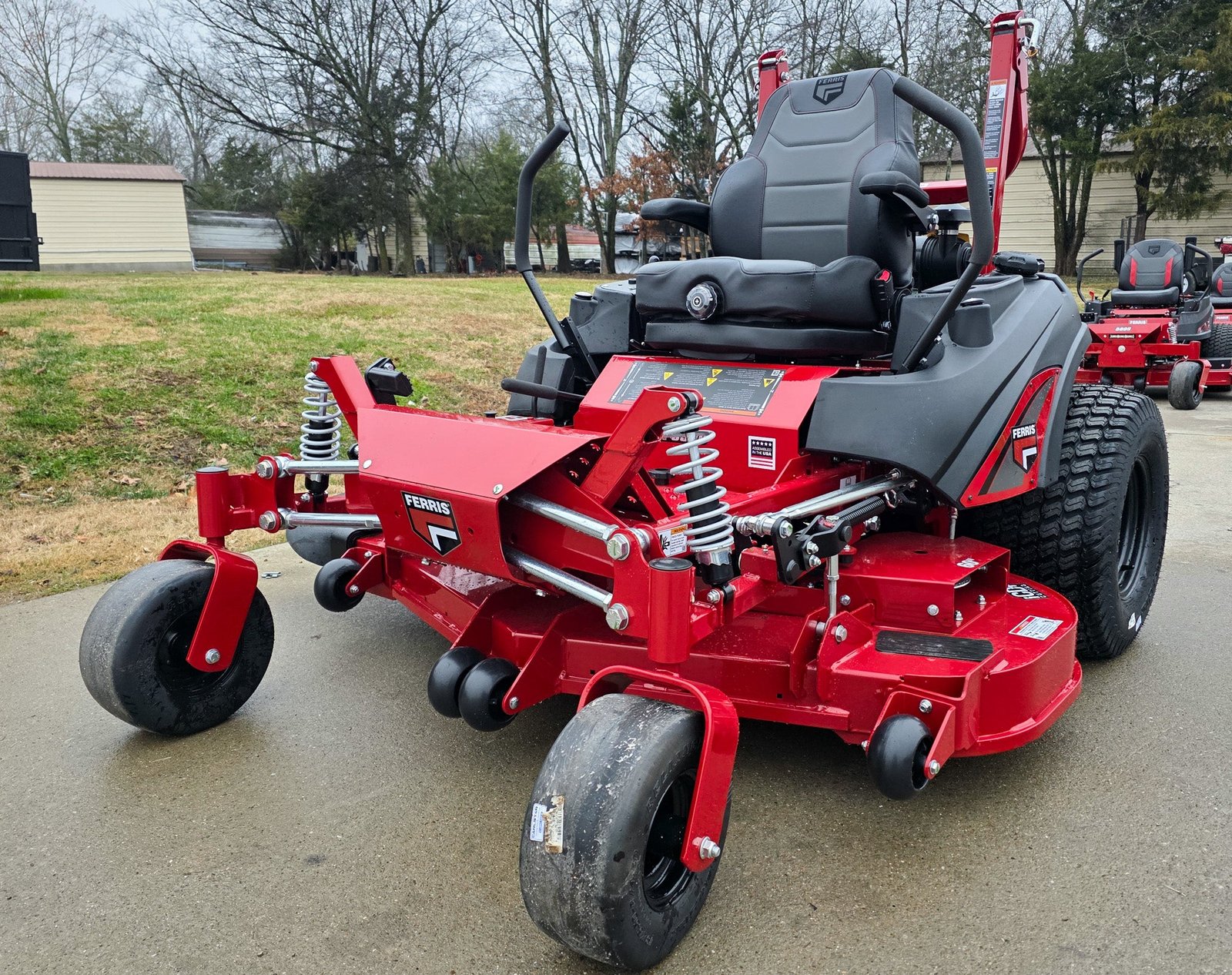 Ferris 5902064 60" ISX3300 Zero Turn Mower 40HP Vanguard Big Block (Instant Rebate Included) - Image 2