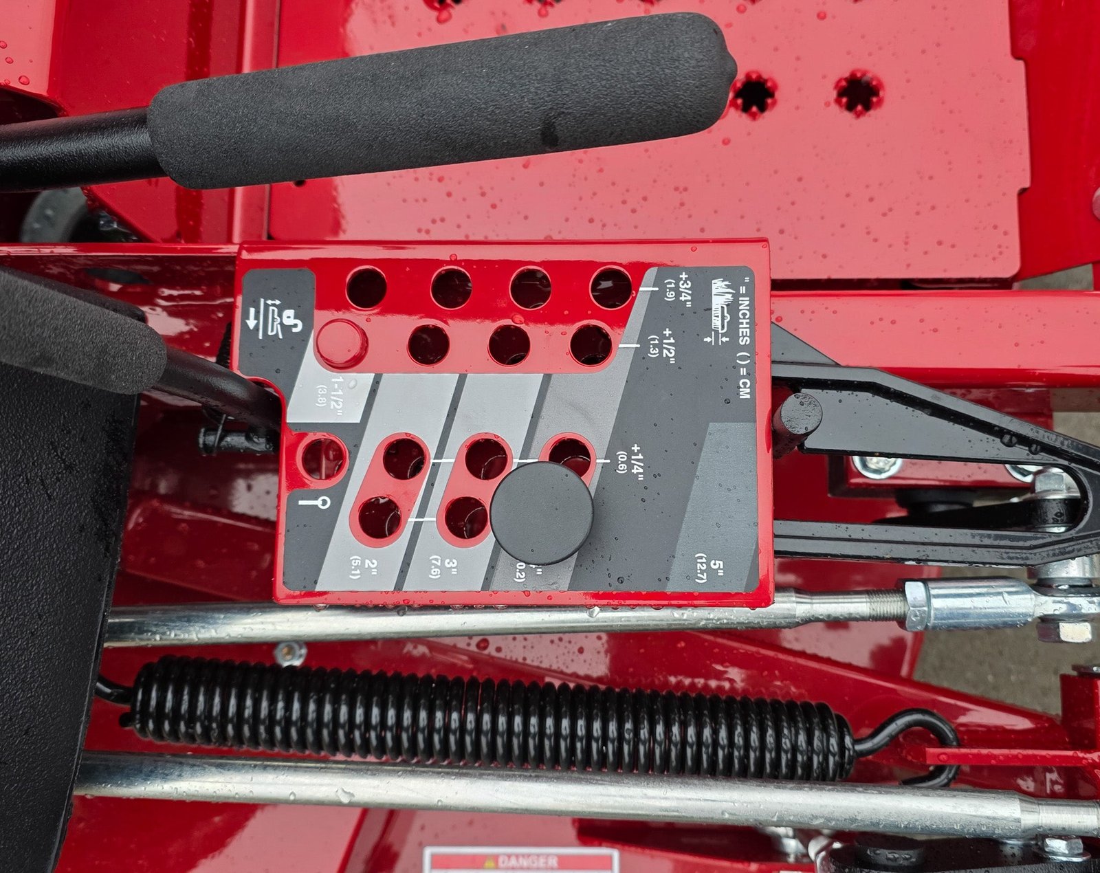 Ferris 5902064 60" ISX3300 Zero Turn Mower 40HP Vanguard Big Block (Instant Rebate Included) - Image 12