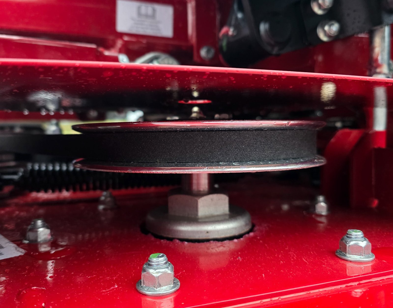 Ferris 5902064 60" ISX3300 Zero Turn Mower 40HP Vanguard Big Block (Instant Rebate Included) - Image 18