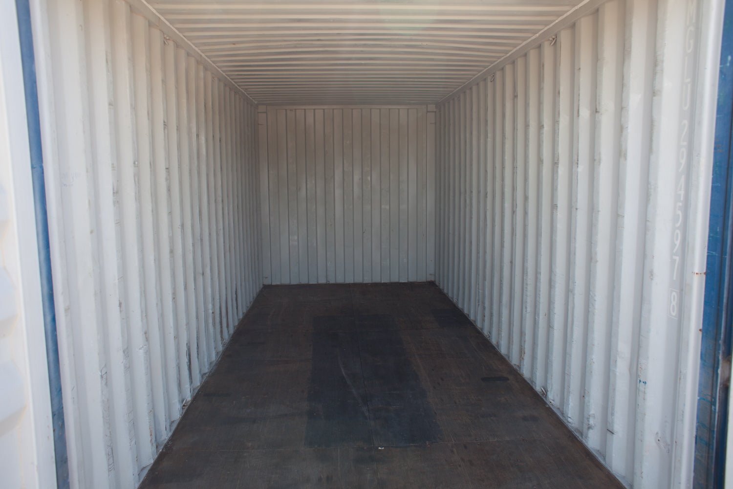 20’ Standard Cargo Worthy Premium Container - Image 5