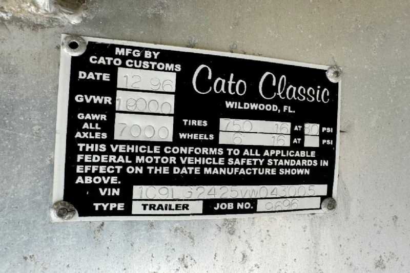 Used 1997 Cato Classic 7408GN 4 Horse Trailer with 8' Short Wall - Image 2