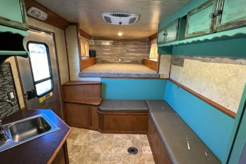 Used 1997 Cato Classic 7408GN 4 Horse Trailer with 8' Short Wall - Image 14