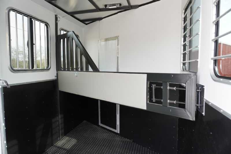 New 2026 Harmar Dixie Star 206DSBP 2 Horse Trailer with 6' Short Wall - Image 5