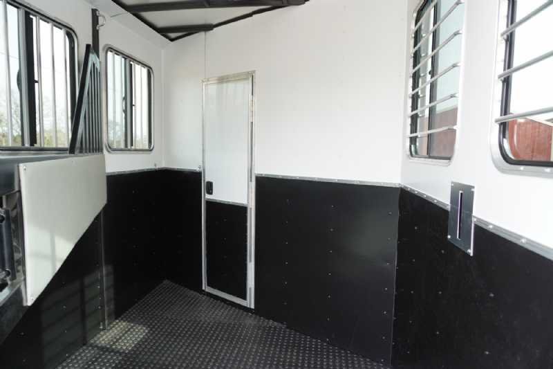 New 2026 Harmar Dixie Star 206DSBP 2 Horse Trailer with 6' Short Wall - Image 4