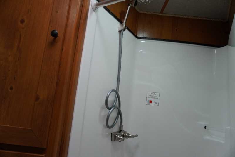 New 2026 Harmar Dixie Star 206DSBP 2 Horse Trailer with 6' Short Wall - Image 8