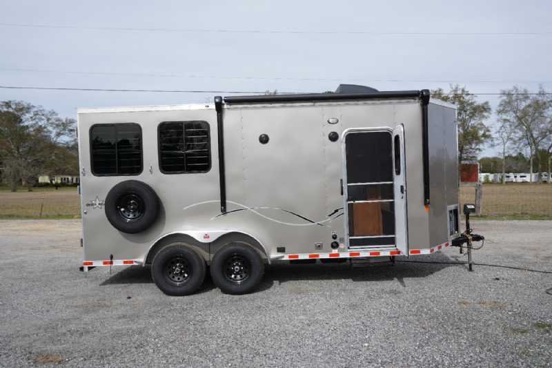 New 2026 Harmar Dixie Star 206DSBP 2 Horse Trailer with 6' Short Wall - Image 20