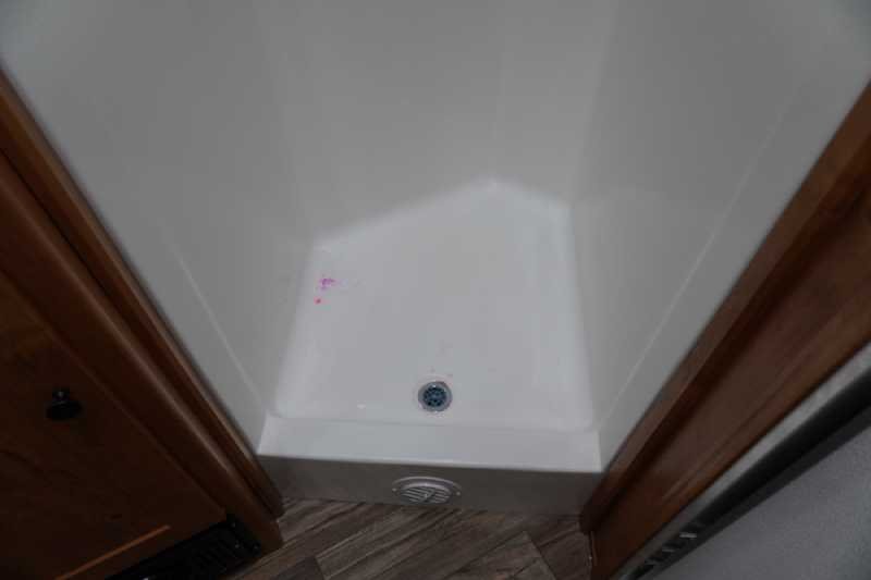 New 2026 Harmar Dixie Star 206DSBP 2 Horse Trailer with 6' Short Wall - Image 7