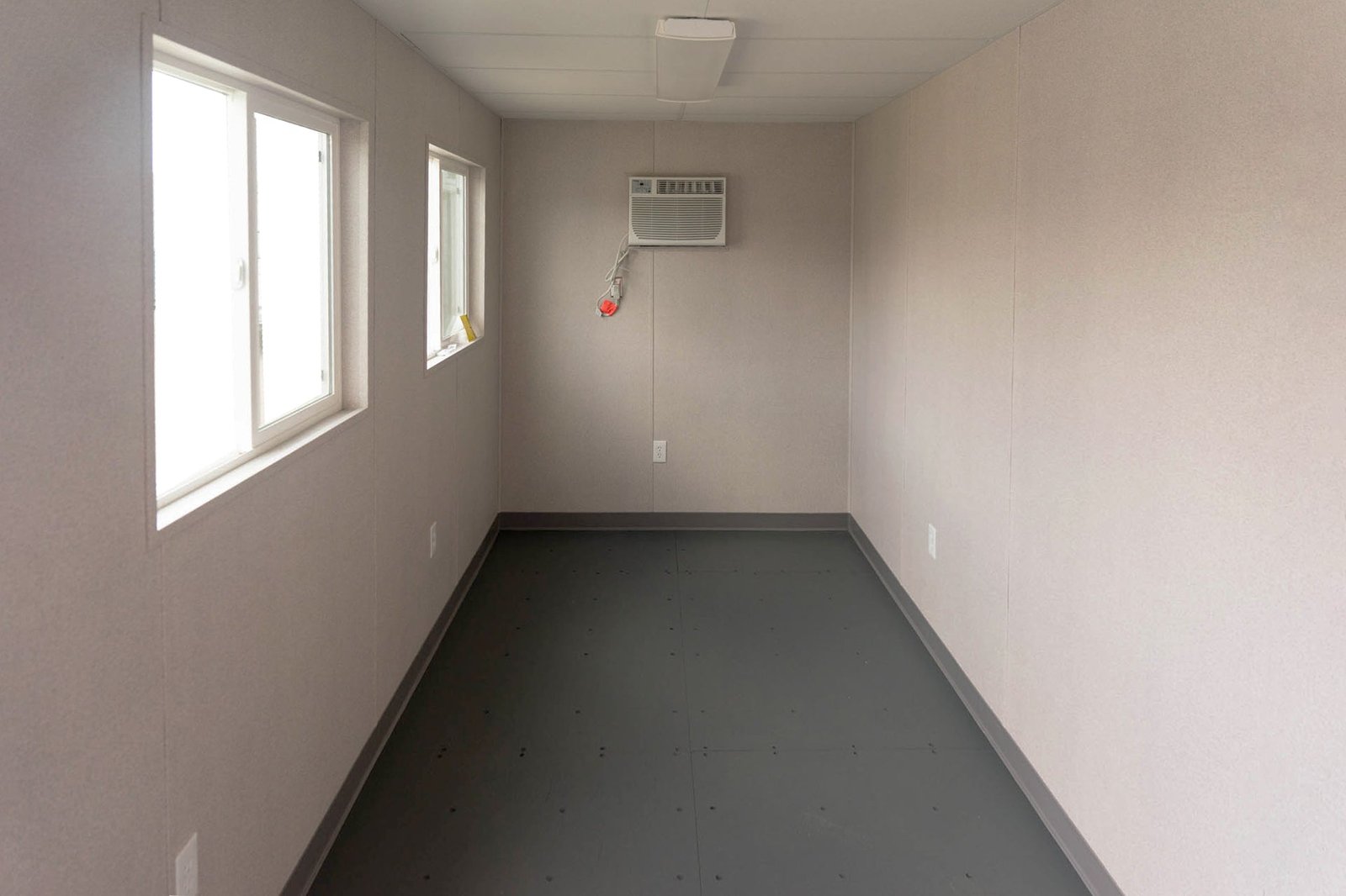 40' Ground Level Office Container - Image 2