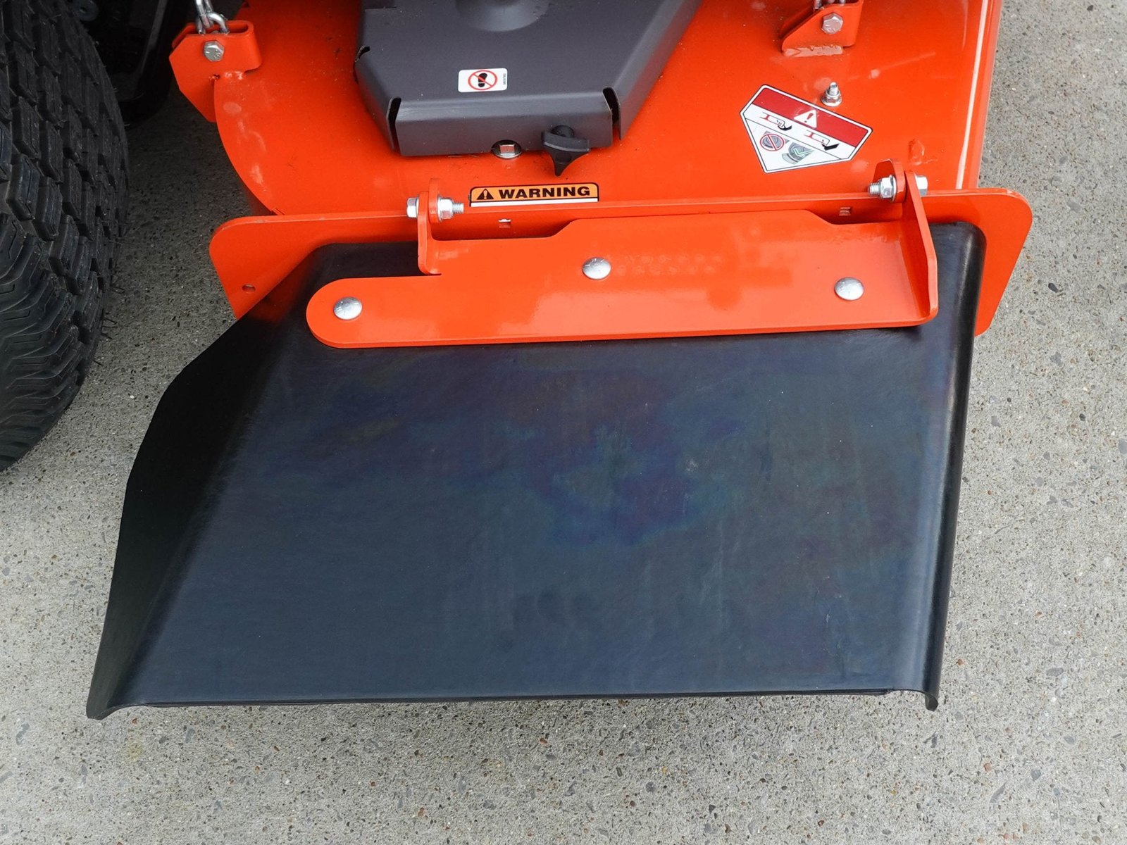 Husqvarna Z554L 54" Zero Turn Mower 27HP Kaw V-Twin +Bonus 522L Trimmer (Scratch and Dent) - Image 19