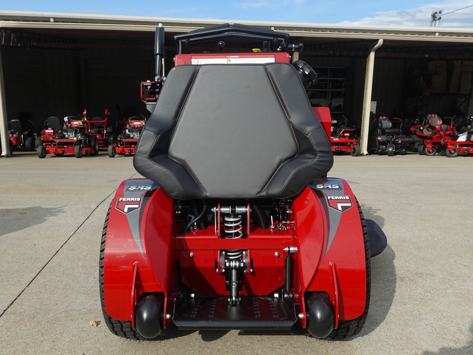 Ferris SRS Z1 36" Stand-On Commercial Mower 5901939 19HP KAW (Instant Rebate Included) - Image 6