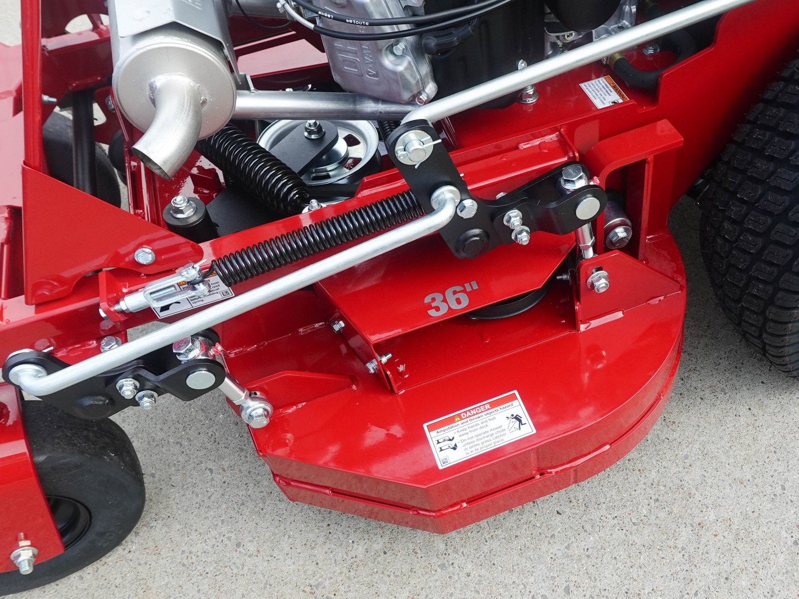 Ferris SRS Z1 36" Stand-On Commercial Mower 5901939 19HP KAW (Instant Rebate Included) - Image 9