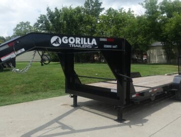 7x20 Gooseneck Tilt Car Hauler Trailer (2) 7K Drop Axles with Brakes 14K GVWR