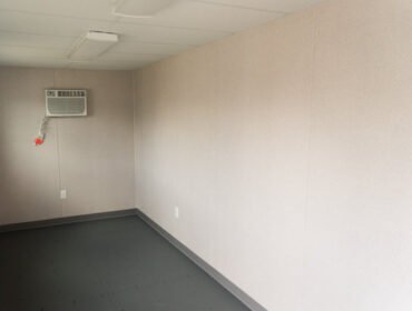 Stick-Framed, R13 Insulation, Vinyl-Wrapped Plywood Finish (40' High Cube)