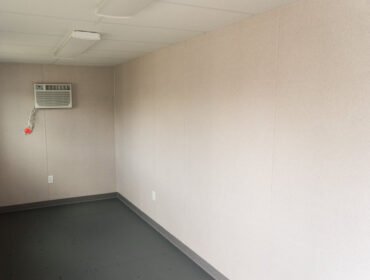 Stick-Framed, R13 Insulation, Vinyl-Wrapped Plywood Finish (20')