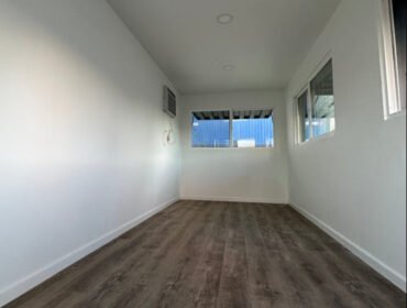 Vinyl Plank Flooring - 20' Container