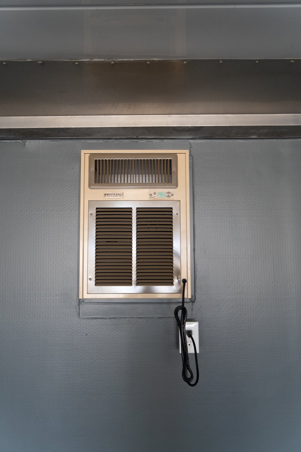 40' High Cube Wine Cooler Refrigerated Container - Image 5