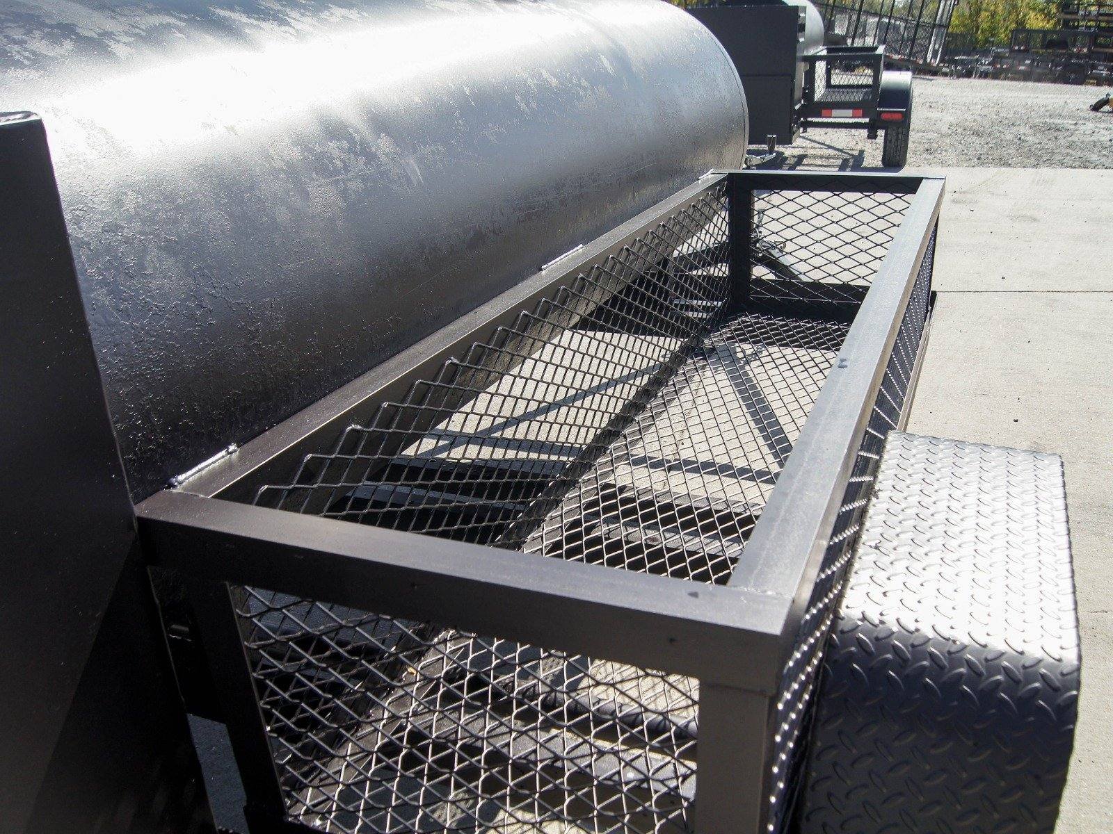 BBQ Smoker 300 Gallon Trailer Pull Behind with Charcoal Grill on the Front Compartment of Smoker - Image 14
