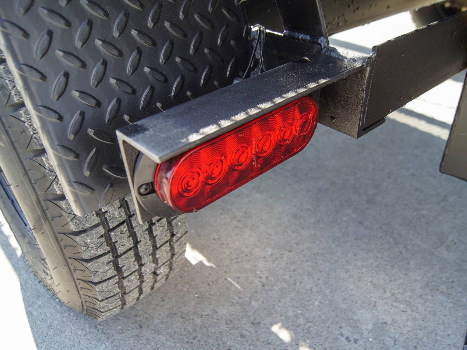 BBQ Smoker 300 Gallon Trailer Pull Behind with Charcoal Grill on the Front Compartment of Smoker - Image 21