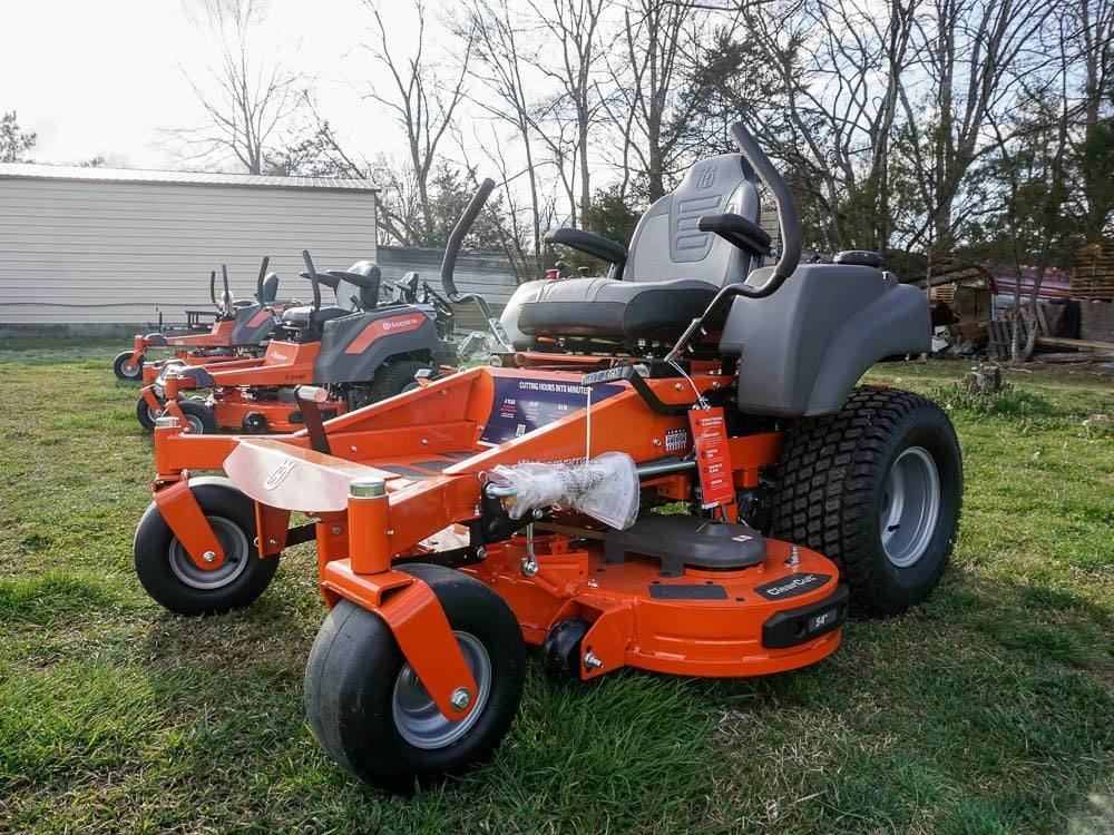 Husqvarna MZ54 54" Zero Turn Lawn Mower 24HP KAW (Scratch and Dent) - Image 20