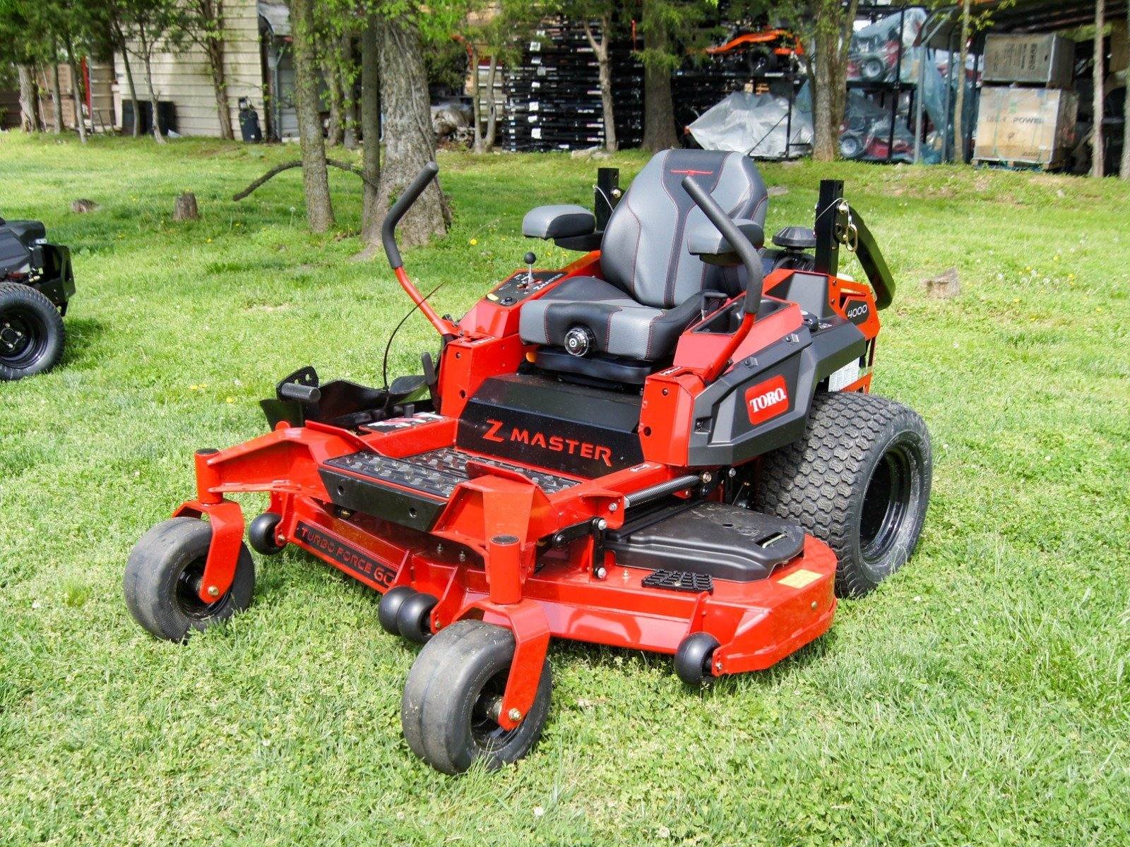 Toro 74015 60" ZMaster 4000 HDX Pro Zero Turn Mower 31HP KAW (Spring Sales Event) - Image 2