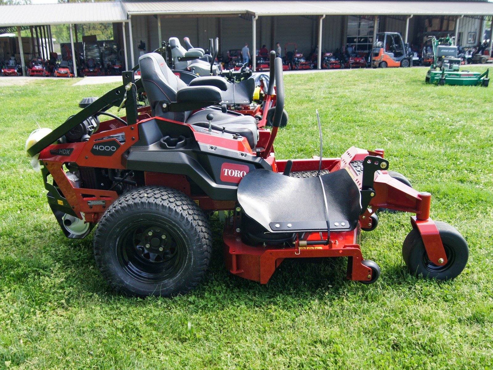 Toro 74015 60" ZMaster 4000 HDX Pro Zero Turn Mower 31HP KAW (Spring Sales Event) - Image 8