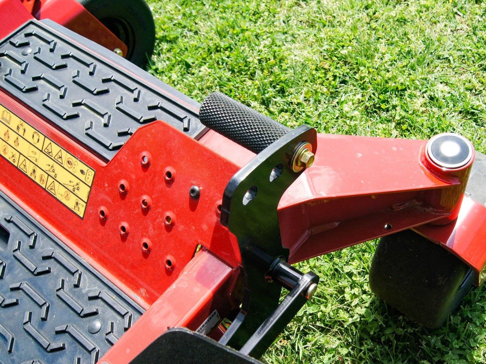 Toro 74015 60" ZMaster 4000 HDX Pro Zero Turn Mower 31HP KAW (Spring Sales Event) - Image 23