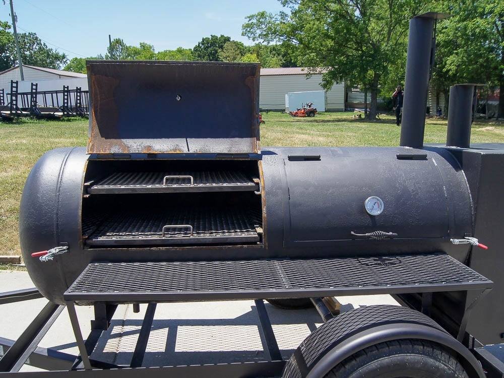 Pull Behind BBQ Smoker Premium 250 Gallon Reverse Flow with 3500lb Axle. - Image 21