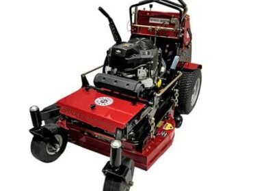 Bradley 32SC-CT25 32" Stand On Zero Turn Mower 25HP Briggs
