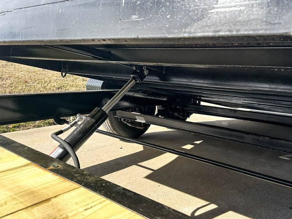 7x22 Gooseneck Tilt Car Hauler Trailer (2) 7K Drop Axles with Brakes - Image 18