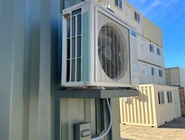 18,000 BTU AC Unit Mini Split